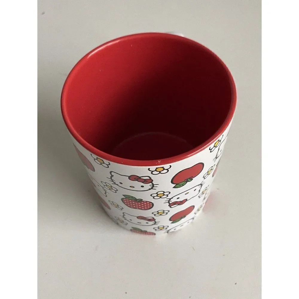 Sanrio Hello Kitty Polka Dots Apples Daisies All Over Red Ceramic Mug‎ 20oz NEW